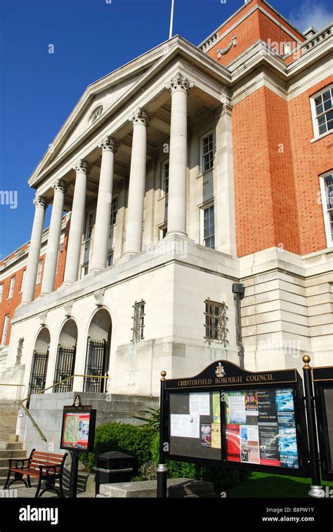 Chesterfield Town Hall Derbyshire Stock Photo - Alamy