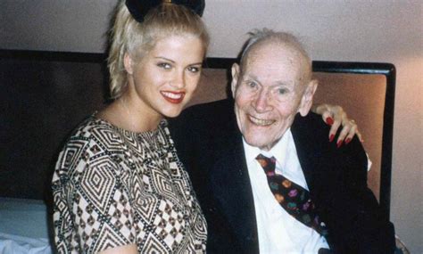 Anna Nicole Smith Husband: Meet J. Howard Marshall - NG News 247