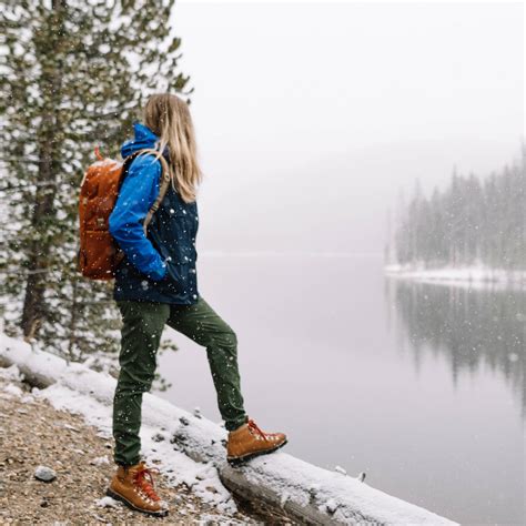 Tech Pants - Women's in 2020 | Hiking outfit women, Hiking outfit spring, Cute hiking outfit