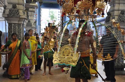 thaipusam-singapore-7 - The Travel Sisters