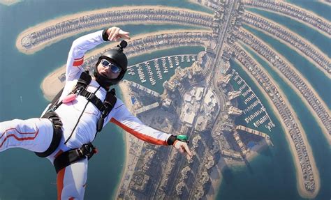 You can Sky Dive in Dubai at Palm Jumeirah in Just 2,499 AED – Startup ...