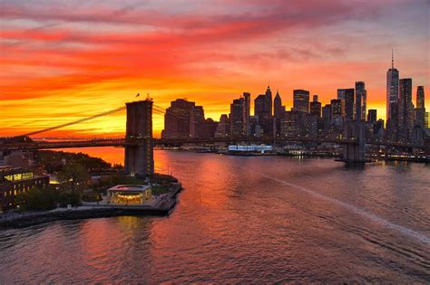 Experiencing a Beautiful Brooklyn Bridge Sunset in New York City