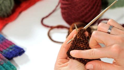 How to Knit an I-Cord | Knitting - YouTube