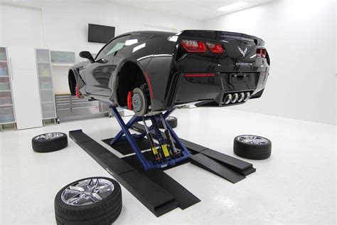 The Car Lift Ramp | ReinCarNation Magazine