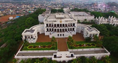 Falaknuma Palace History : పలక్ నూమా ప్యాలెస్ వెనుక దాగున్న రహస్యం ...