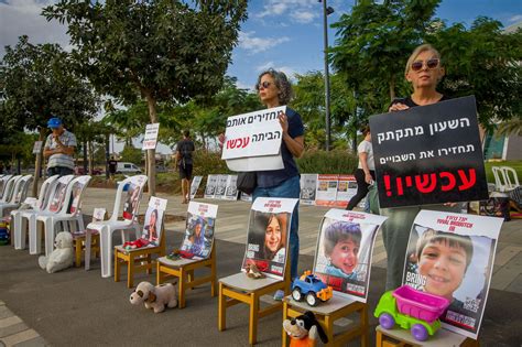 Families of hostages meet PM after demanding to speak to him as Gaza op ...