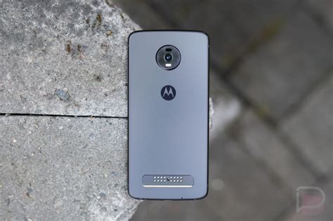 Moto Z4 Review: It's Time to Move On