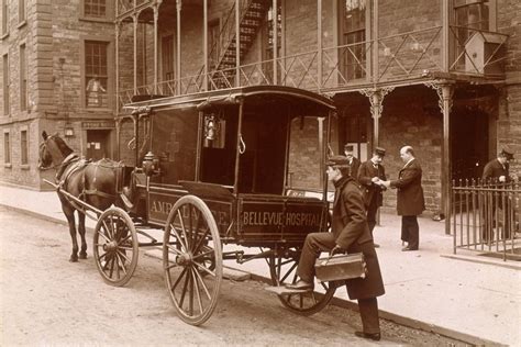 These Fascinating Pictures Show The History Of New York City Hospitals