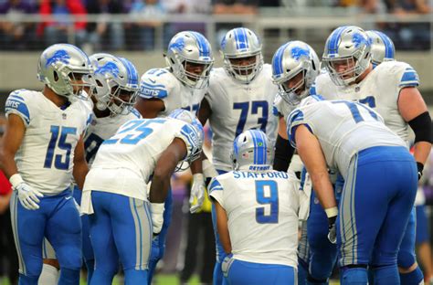 Detroit Lions offensive line ranked in the top 10 of NFL by PFF