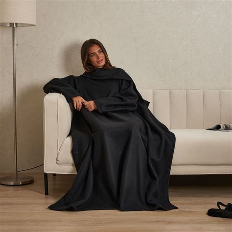 OHS Fleece Wearable Blanket with Sleeves, Black - 135 x 170cm