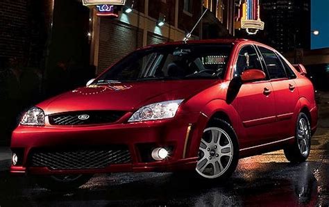 Used 2007 Ford Focus Sedan Review | Edmunds