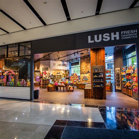 Lush Cosmetics Hornsby | Lush, Lush cosmetics, Retail store design