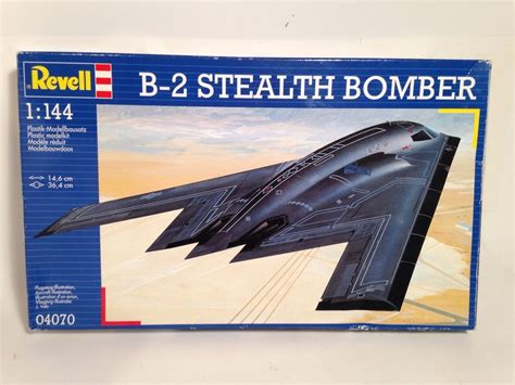 Revell B2 Stealth Bomber Model Kit 1 144 Scale | eBay | Bags, other ...