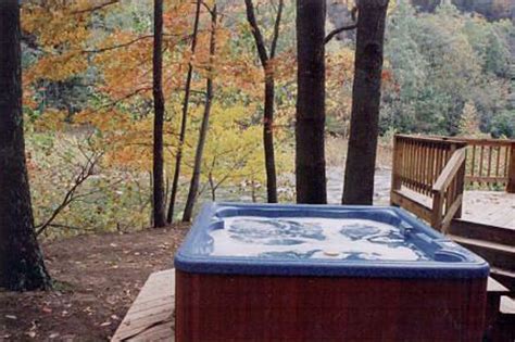 BEST West Virginia Cabins with Hot Tubs