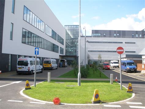 New section of Stobhill Hospital © John Ferguson :: Geograph Britain and Ireland