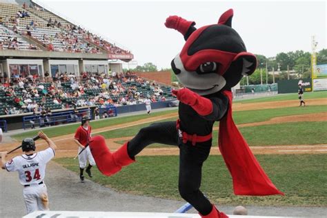 15 most bizarre minor-league baseball mascots in America | Golf News ...