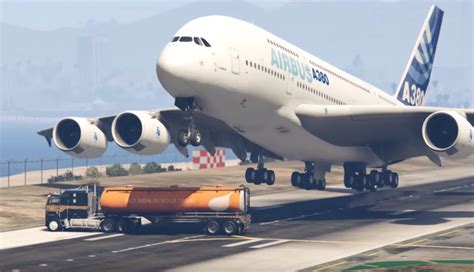 Politician Mistakes 'GTA 5' Plane Stunt for Real-life Footage, Praises ...