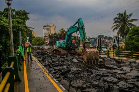 Update Pembangunan Ulang Jembatan Otista Bogor, Aspal Mulai Dibongkar – Malay News Indonesia ...