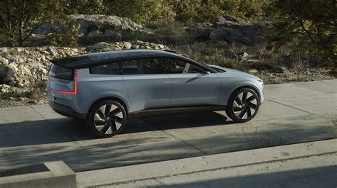 Volvo Concept Recharge :: Behance