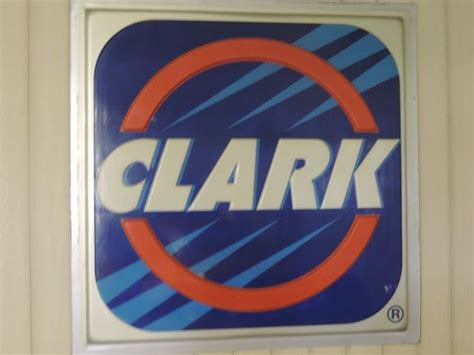 Clark gas station sign - Springfield, Illinois