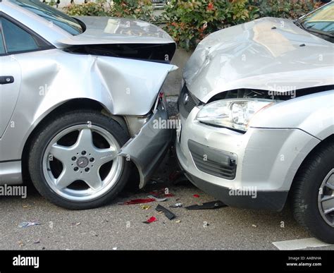 rear-end collision accident Stock Photo - Alamy