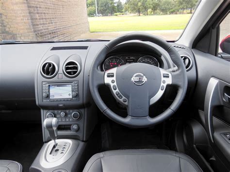 Nissan Dualis Review - photos | CarAdvice