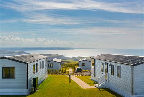 214 Holiday Parks in Cornwall - HolidayParks.com