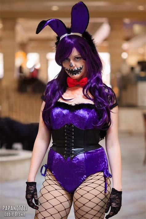 Sexy Bonnie from FNAF | Cosplay Amino