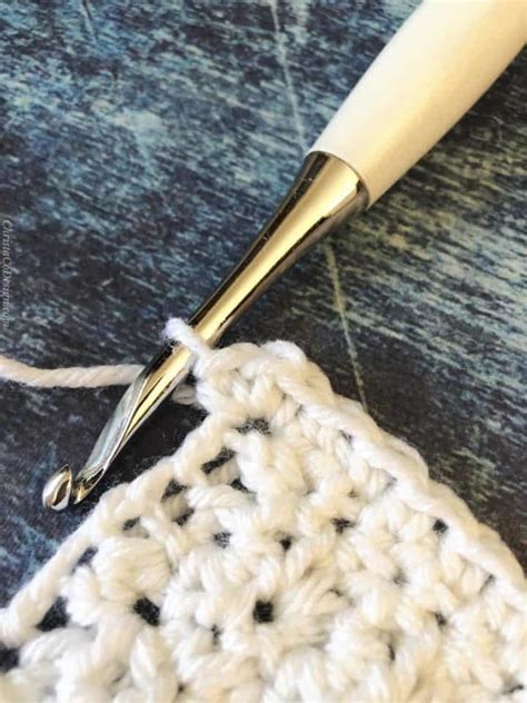 How to Add a Single Crochet Border to a Blanket Edge - ChristaCoDesign