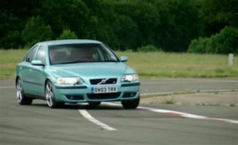 Volvo S60 R specs, 0-60, quarter mile, lap times - FastestLaps.com