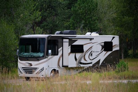 Drive, Tow, or Haul? A Breakdown of RV Classifications