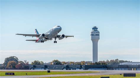 CLT Airport Ready as Holiday Travel Gets Underway