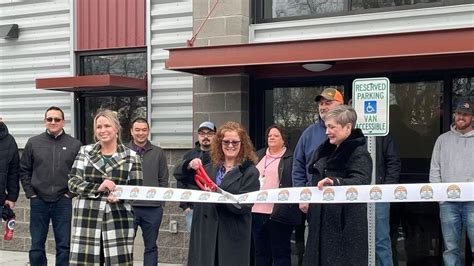 Ribbon cutting for the new City of Caldwell Parks and Recreation Building