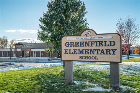 Greenfield Elementary School, Rankings & Reviews - Homes.com