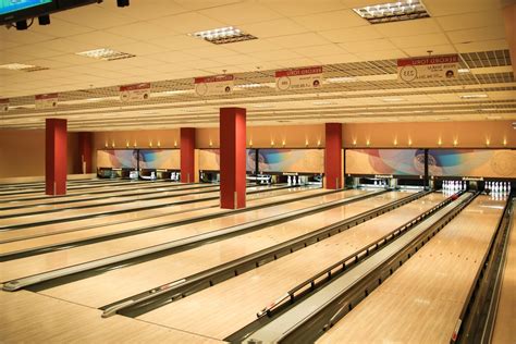 Building A Bowling Alley / Cost To Build Bowling Alley | MyCoffeepot.Org : He can bowl, play ...