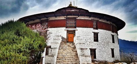 National Museum Paro Ta Dzong | Attractions in Paro | BookMyTour