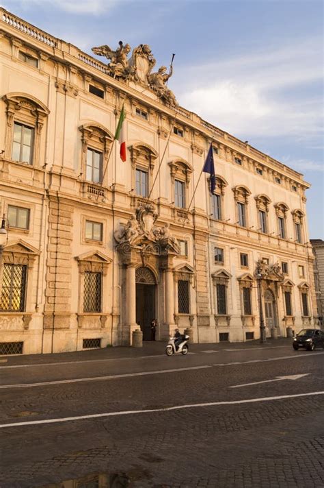 Quirinal Palace stock photo. Image of historic, italia - 77356452