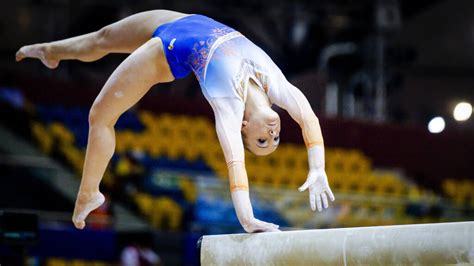 WK turnen bij de NOS: strijd om olympische tickets en wereldtitels | NOS