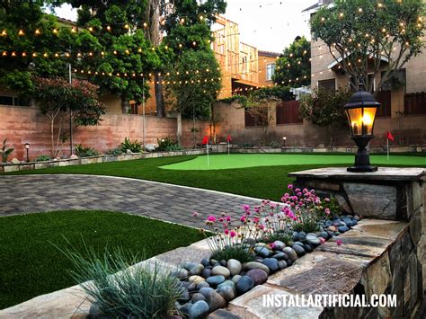 Backyard landscape design & renovation with artificial grass - Gallery