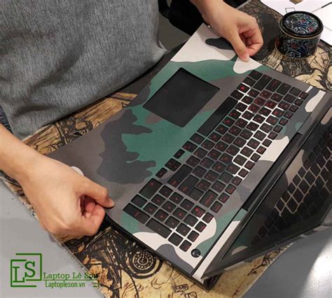 Có nên dán decal laptop hay không? - Laptop Lê Sơn