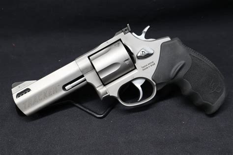 Taurus M44 Tracker With Holster .44Magnum