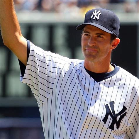 New York Yankees: Clutch Mike Mussina Wasn't to Blame for the Yankees ...