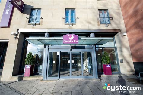 Premier Inn Edinburgh Central (Lauriston Place) Hotel Review: What To REALLY Expect If You Stay