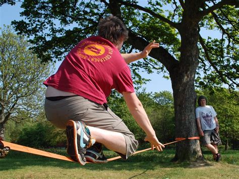 Slackline Kit | Expertly Chosen Gifts