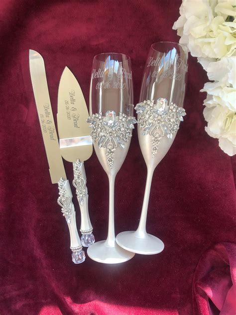 Personalized White Wedding Flutes Rustic Champagne Flutes - Etsy