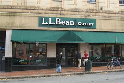 L.L. Bean's Downtown Portland Outlet Store, Founded in 1966, Closes - Racked