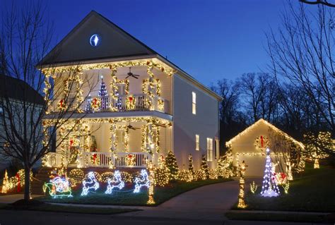 Christmas Lights Outdoor To See 2023 Latest Perfect Most Popular Review ...