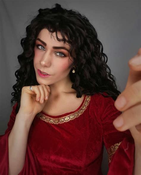 Mother Gothel Cosplay | Cosplay, Mother, Rapunzel