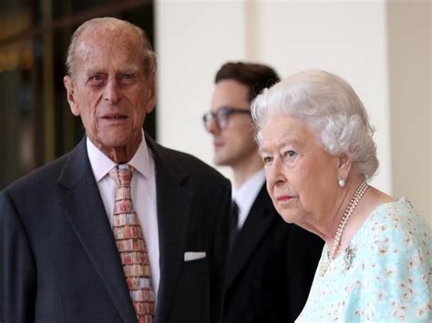 Here's why Queen Elizabeth, Prince Philip missed great-grandson Archie ...