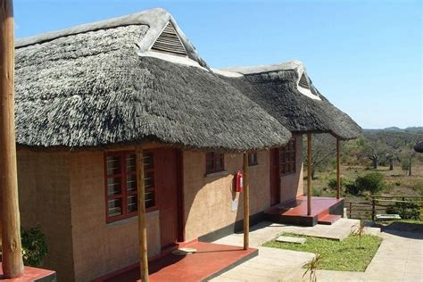 MPALE CULTURAL VILLAGE (Mangochi) - Lodge Reviews, Photos, Rate ...